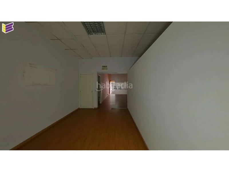 Foto d500e805-58a8-4d33-b04a-1280b880208a. Local commercial dans castrelos 56 dans As Travesas - Balaidos Vigo