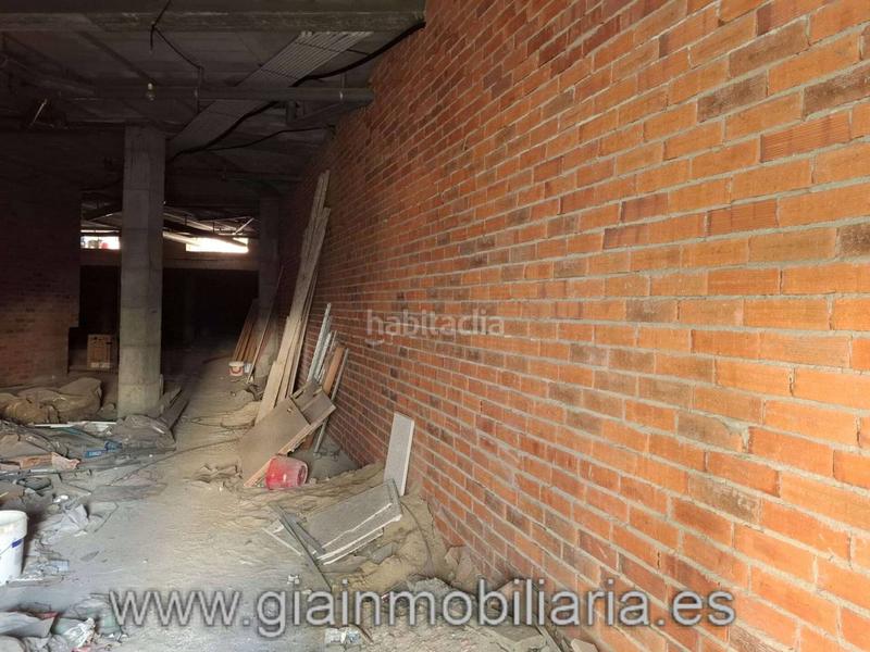 Foto bbae2e0d-7899-4932-8223-c94b45f647fc. Local commercial dans Salvaterra de Miño