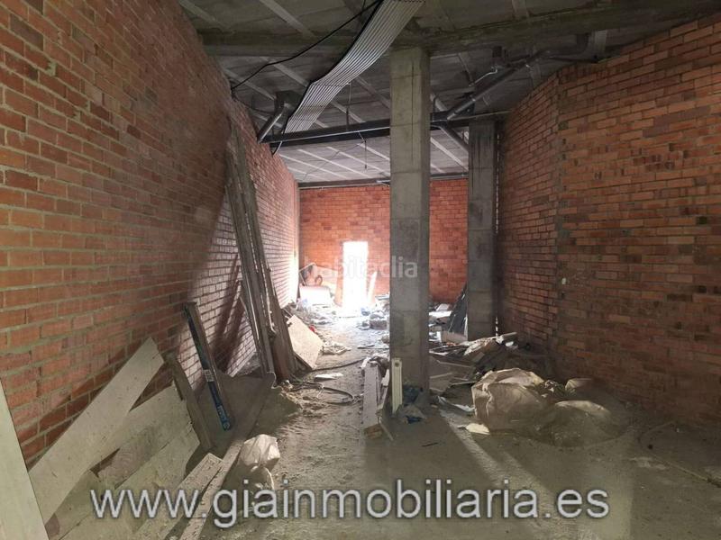 Foto d1efdfec-7690-40a1-a21e-667b7943eabf. Local commercial dans Salvaterra de Miño