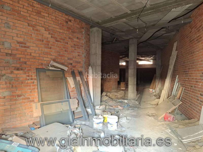 Foto f4edfb38-4c1d-4ffa-9dd7-7623c2cfd472. Local commercial dans Salvaterra de Miño