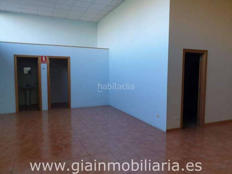 Foto 1a525f2b-86c2-4c5f-b83d-6d20c3c562c3. Local comercial en calle galicia 22 local en venta en c galicia en Salvaterra de Miño