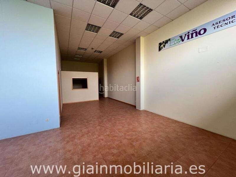 Foto 4c747762-f0a1-4326-b7fd-658b219f8ae0. Local comercial en calle galicia 22 local en venta en c galicia en Salvaterra de Miño