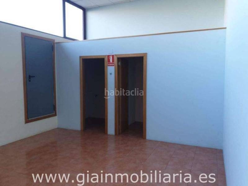 Foto a32133df-e92f-4535-946a-5ebc9cbea02f. Local comercial en calle galicia 22 local en venta en c galicia en Salvaterra de Miño