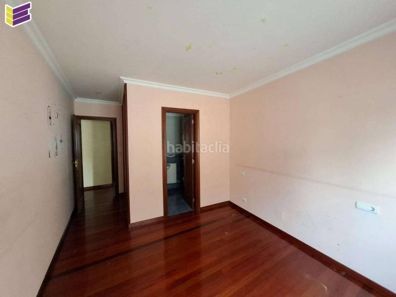 Foto 444a048d-ee7a-4067-a98a-c7b435be6a68. Appartamento con riscaldamento in Marín