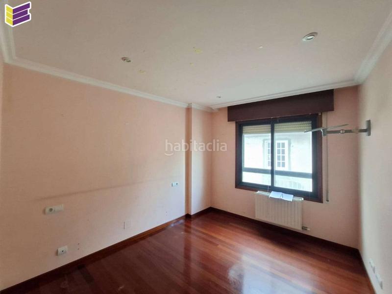 Foto b7f5a2bd-a6ff-4f8f-8797-616b0769ee66. Appartamento con riscaldamento in Marín