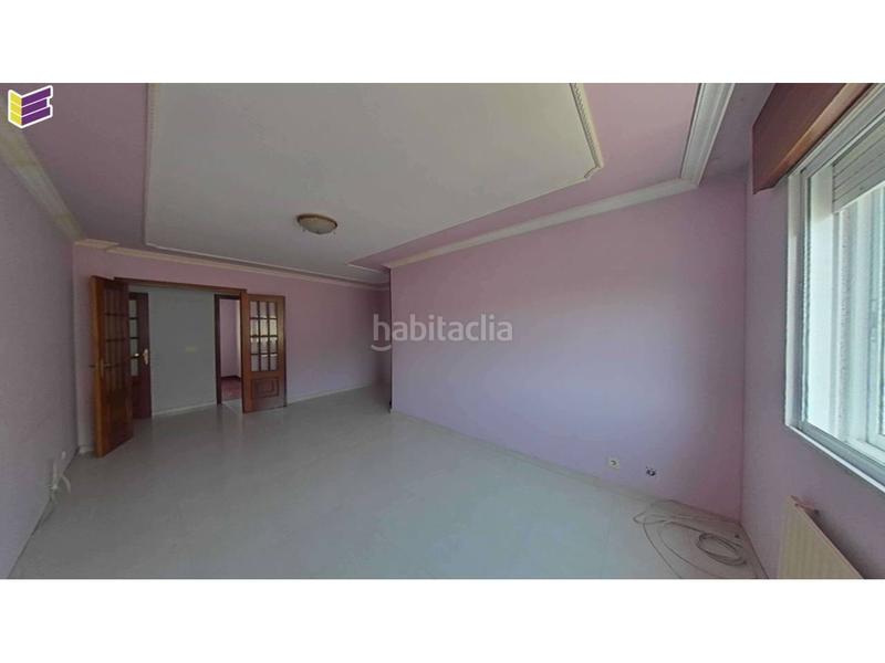 Foto 7fb85e25-119c-40d8-84cc-aad009b8c400. Pis a valiña 12 a Poio