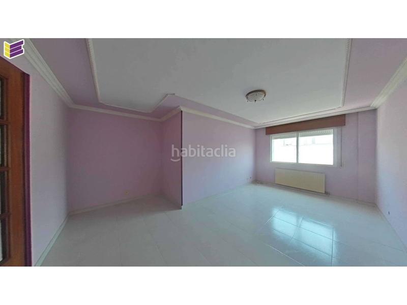 Foto f1943052-029a-42ee-b945-8e44380f73f9. Pis a valiña 12 a Poio