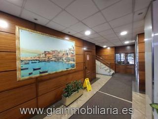 Etagenwohnung  Lalín. Amplia vivienda en venta en vigo