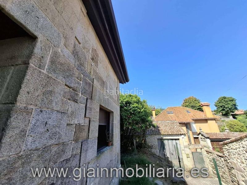 Foto 3822a056-8d92-4518-ada9-813483dcfb41. Casa bonita casa en venta zona belesar !! en Baiona