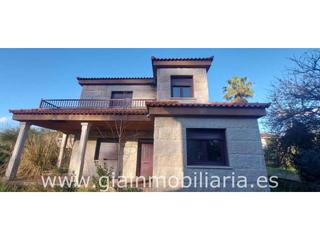 Casa  Moreira 49. Oportunidad de compra en moreira  urcela