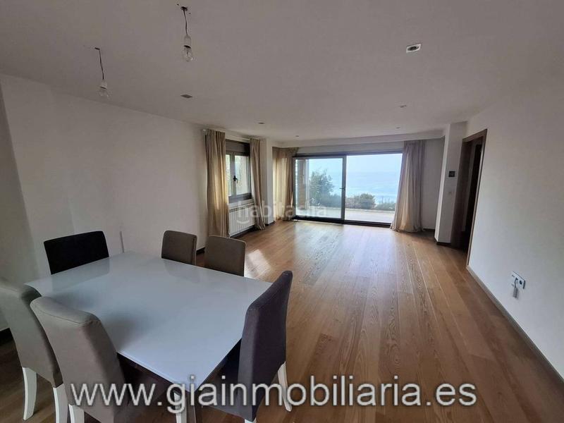 Foto b6ab2f84-6e15-4603-bb40-b9f239fe2df0. Xalet amb calefacció aparcament a Oia