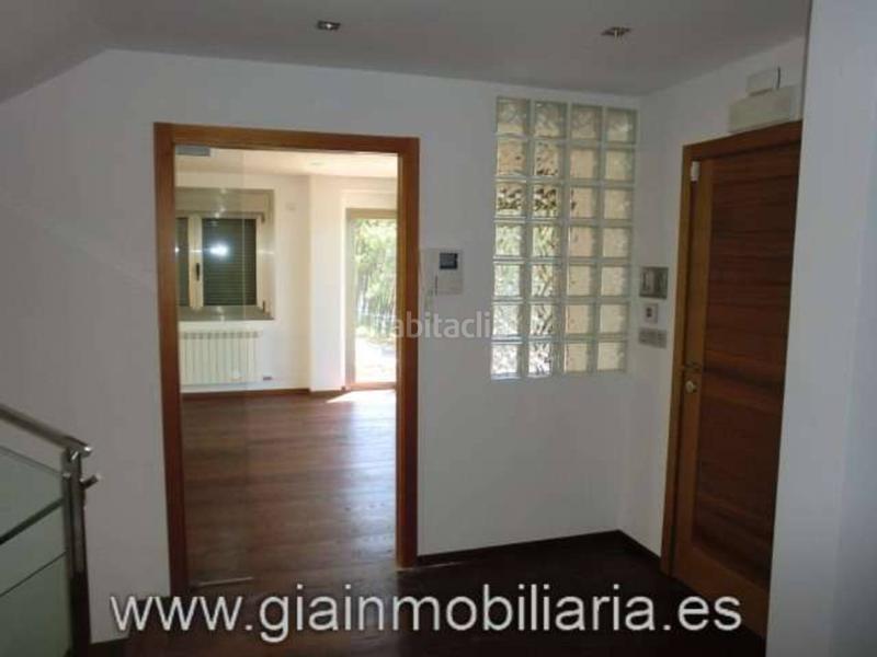 Foto f744341d-8cf6-4d72-93fb-421f025b64b6. Xalet amb calefacció aparcament a Oia