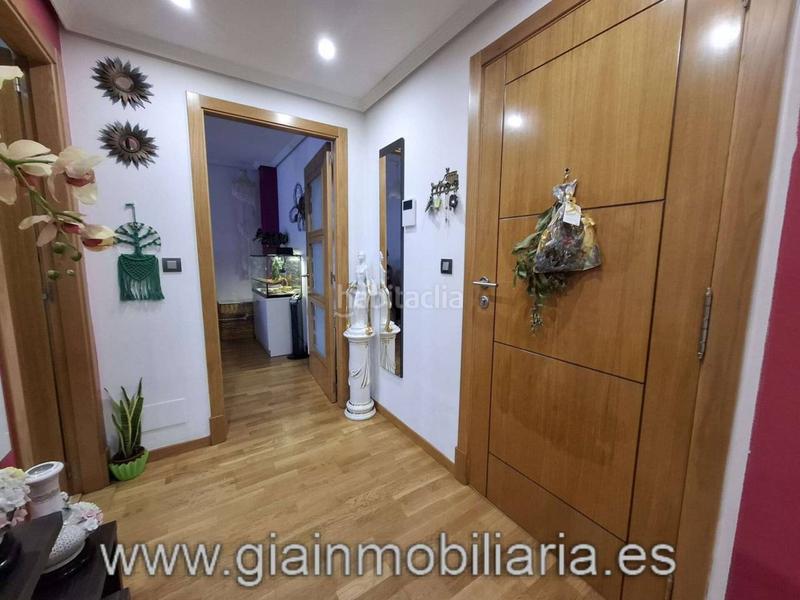 Foto cc7b5ff8-358d-49a4-b26b-51a933d80b2e. Pis amb calefacció aparcament a Salvaterra de Miño