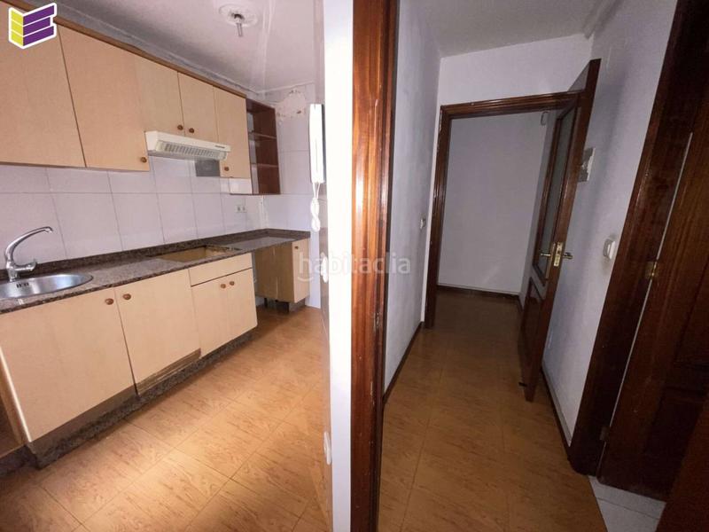 Foto b3767948-09cb-47d8-bd56-cdbaf8187d70. Flat in fragoso 92 in As Travesas - Balaidos Vigo