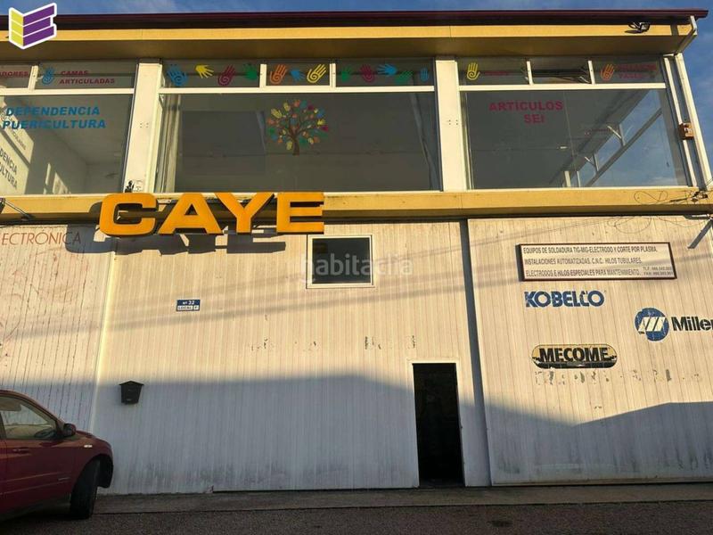 Foto 44aa4720-12e6-4710-82ec-239d27ff485e. Lloguer nau industrial a Mos