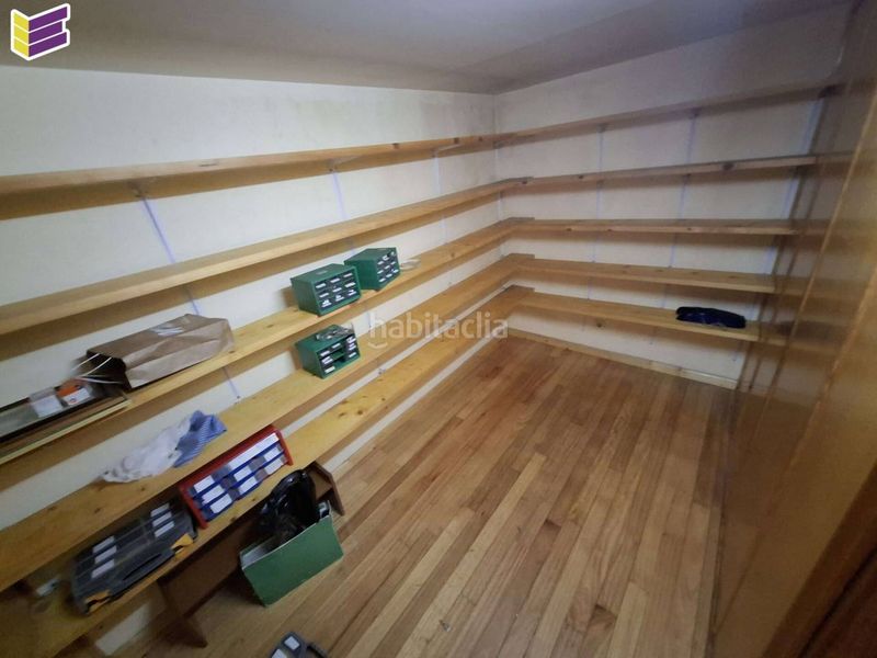 Foto 7b3100ce-bc70-413a-a9df-9b9a75d2e7ce. Local comercial a Ponteareas