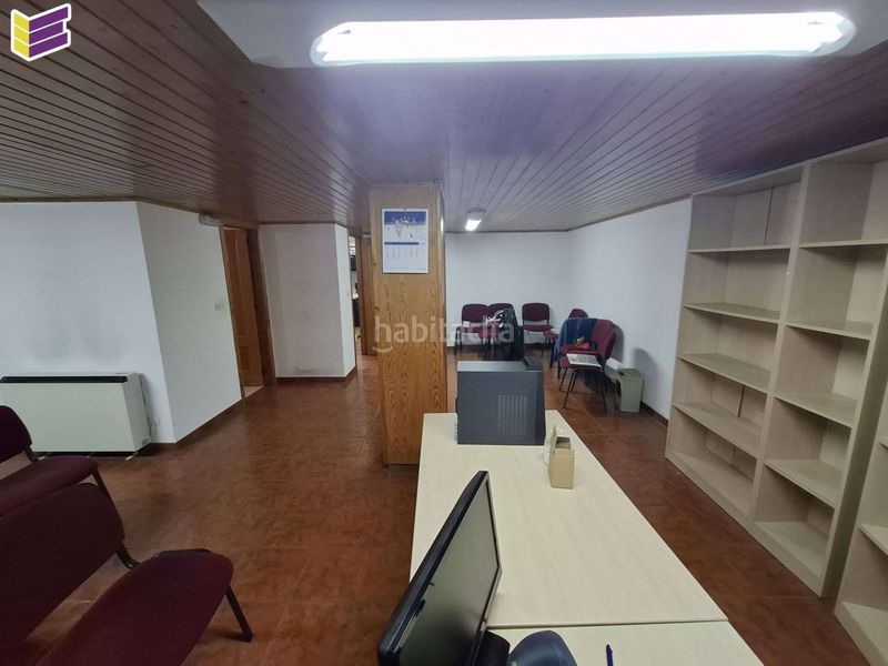 Foto 7e256766-9b33-4bf5-aee4-1175a6bc9feb. Local comercial a Ponteareas