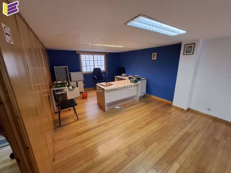 Foto b93be01c-15da-4c4c-9a2f-f93c36571c5e. Local comercial a Ponteareas
