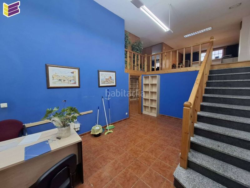 Foto b98ae20e-0645-49f3-b7ef-9e89e9bd59d6. Local comercial a Ponteareas