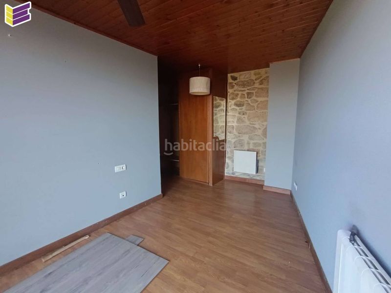 Foto 0f6b1aba-380c-4d7d-9dff-01b99c8ebde8. Casa amb calefacció a Covelo (O)