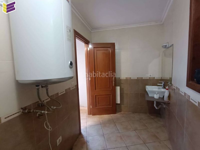 Foto 53429c08-6504-4ed5-b589-5d74a601968b. Casa amb calefacció a Covelo (O)