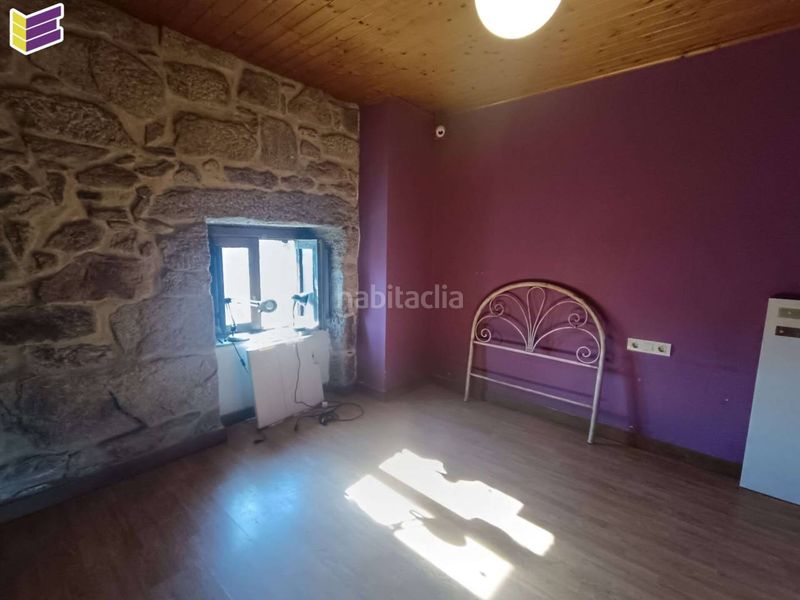 Foto ee70058b-018c-4377-9135-0adfb9d3f0b1. Casa amb calefacció a Covelo (O)