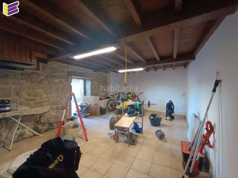 Foto f53206bf-29b1-420a-b1db-60b8c4139f01. Casa amb calefacció a Covelo (O)