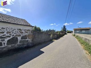 Chalet  Calle ferreiros. Casa para reformar en salvaterra