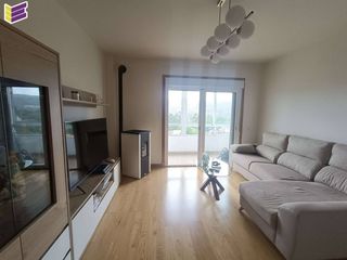 Etagenwohnung  Calle progreso. Exclusivo áticopiso totalmente reformado en a cañiza calidad, so