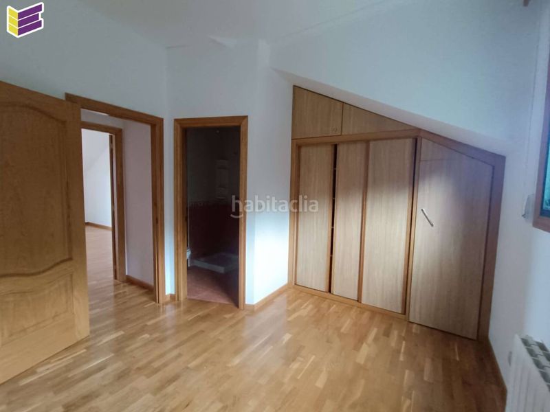 Foto 1ef8fa06-e24b-4348-8748-5ebf34672a7a. Àtic a calle alcalde jose costa diaz 7 a Covelo (O)