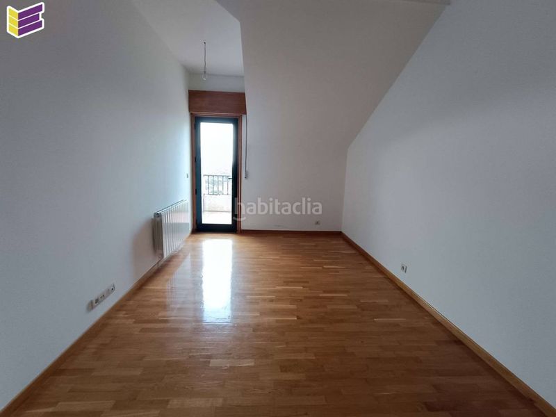 Foto 2fab3da3-9133-489f-a181-147b187e4c6e. Àtic a calle alcalde jose costa diaz 7 a Covelo (O)