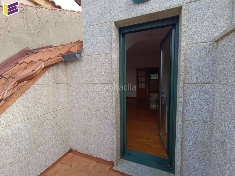 Foto 71eca8d2-7454-412a-b92e-0aa6ec15a5a3. Àtic a calle alcalde jose costa diaz 7 a Covelo (O)