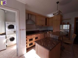 Duplex  Calle valle-inclán 10. Se vende ático dúplex próximo a costa en cambados.