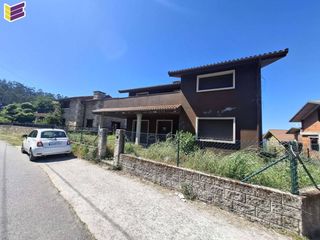 Chalet  Calle mangoeiro 8. Chalet en venta en vilaboa