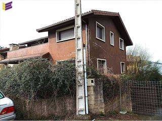 Chalet  Calle mangoeiro 8. Chalet en venta en vilaboa