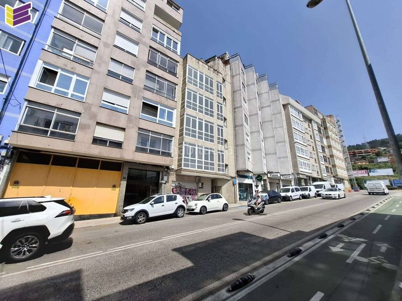 Foto a55ca986-4bf8-4cd8-b566-ca6def8e3cf4. Edifici a avenida buenos aires 45 a Teis Vigo