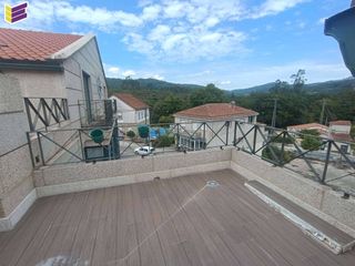 Àtic  Calle ramon peinador. Ático exterior con terraza y balcón en el corazón de mondarizbal