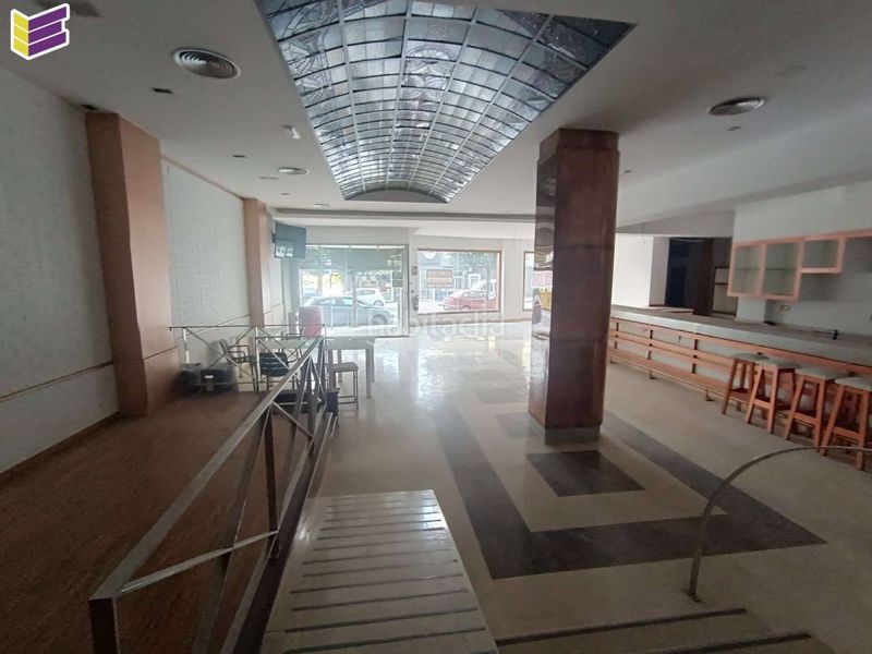Foto 2c08be46-cff7-494d-97f0-ba9daf623686. Local comercial a Ponteareas