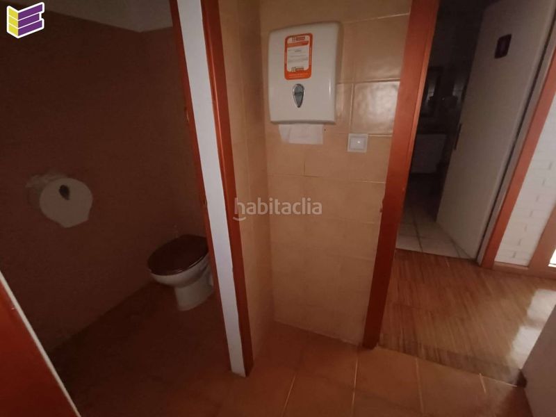 Foto 7ee3908c-be37-4dd2-980c-1e20810f0355. Local comercial a Ponteareas