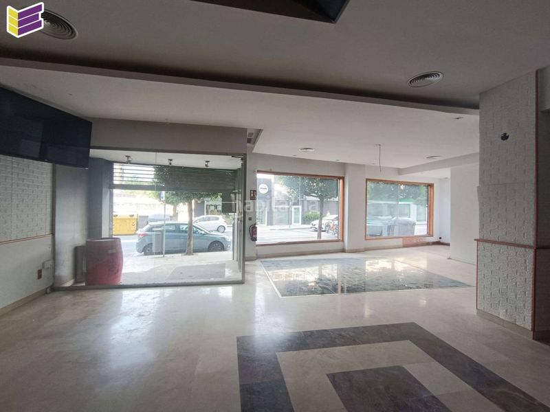 Foto f6d2e291-fb51-4ba2-ac68-2ae704d2d762. Local comercial a Ponteareas