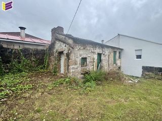 Casa  Calle da fonte. Casa para reformar en ameirolongo, mos.