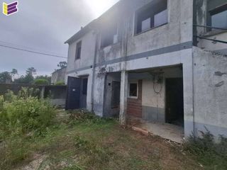 Maison à Calle dos rebullos 54. Casa en comercialización por venta flash hasta el jueves 17 de s