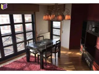 Etagenwohnung  Calle redondela. Piso en venta con piscina comunitaria !!