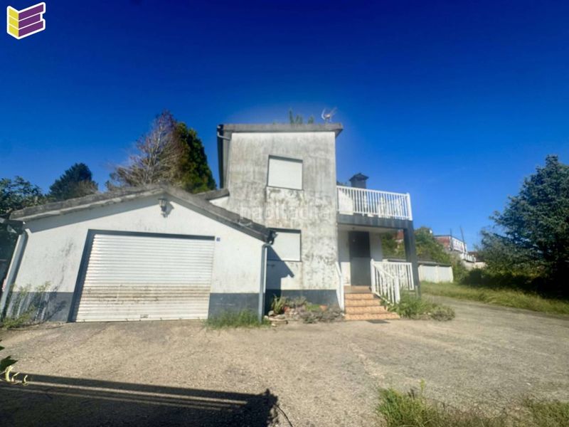 Foto 5482601f-d3af-4930-8128-670a69155f69. Casa amb aparcament a Mos