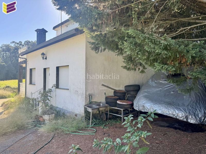 Foto 5c47fee8-7e18-4148-806e-2e94eefe55d8. Casa amb aparcament a Mos