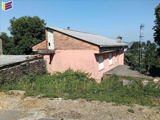 Casa  Calle figueiras 17. Casa en venta en mosende