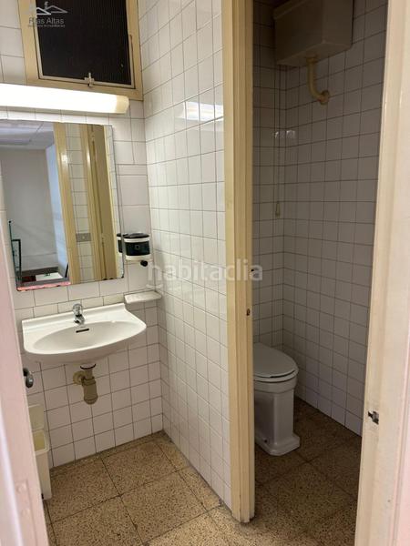 Foto 5ea2f033-cc5f-4dd8-8ff9-04c434b3f755. Affitto ufficio in Ensanche Coruña (A)