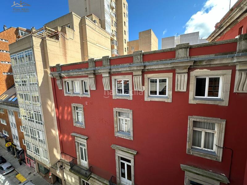 Foto 4b91bf31-8608-4c94-bd61-99c99cd1a5e9. Alquiler oficina  totalmente diáfana en el centro financiero de la ciudad en Coruña (A)