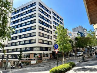 Apartament  Calle costa da union. Oportunidad única para inversores en pleno centro de coruña!