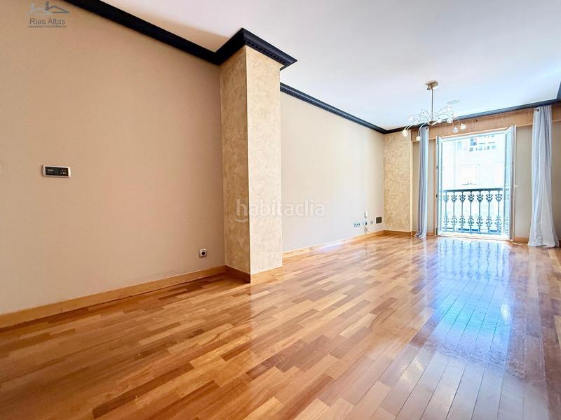 Foto 0721cad4-eb46-4a62-ba3f-96a67c2508f5. Piso seminuevo en pleno centro plaza de garaje y trastero en Coruña (A)